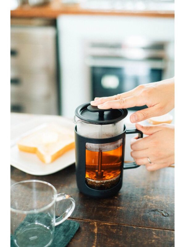 hario_cafe_press_u_coffee_tea_press_600ml_3_800x1066 Hario Cafe Press U Coffee and Tea Press - 600 mL