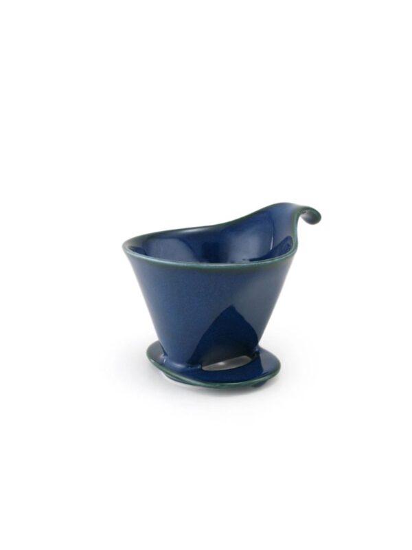 zero_japan_bee_house_pour_over_coffee_dripper_blue_1_800x1066 Zero Japan - Bee House Ceramic Pour Over Coffee Dripper